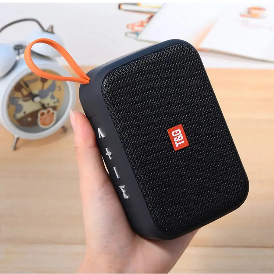 Wireless Bluetooth Speaker Portable Mini Radio FM Waterproof Small Subwoofer Sound Box Music Woofer Computer PC AUX Caixa De Som Magic Remotes